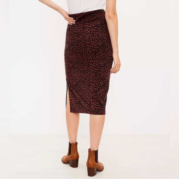LOFT leopard print midi skirt sz S - Picture 3 of 8